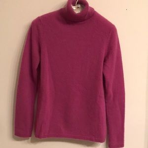 Fuchsia Cashmere Turtleneck Size S